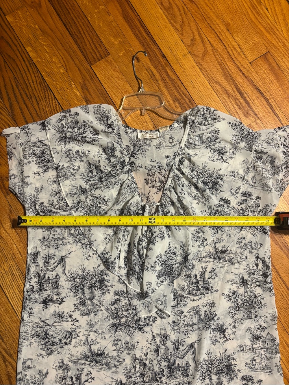 Victoria's Secret Gold Label Vintage Nightgown - Picture 8 of 9